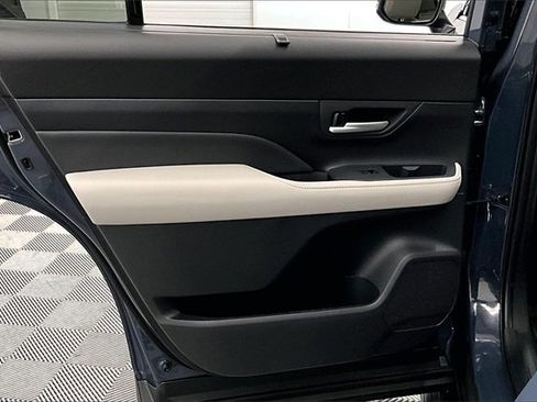 Used 2026 Toyota Grand Highlander Limited image 20