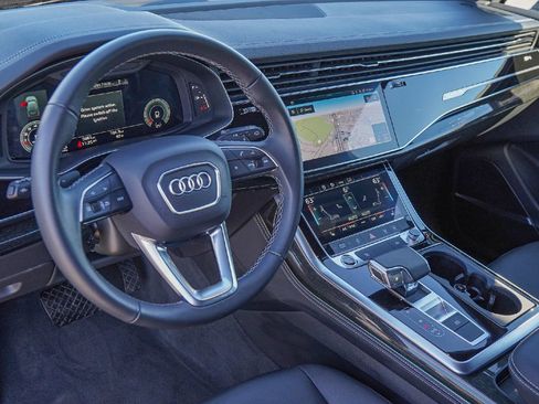 Used 2025 Audi Q7 3.0T Premium Plus w/ Premium Plus Package image 7