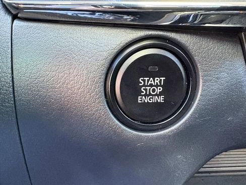 Used 2024 MAZDA CX-30 AWD 2.5 S w/ Preferred Package image 12