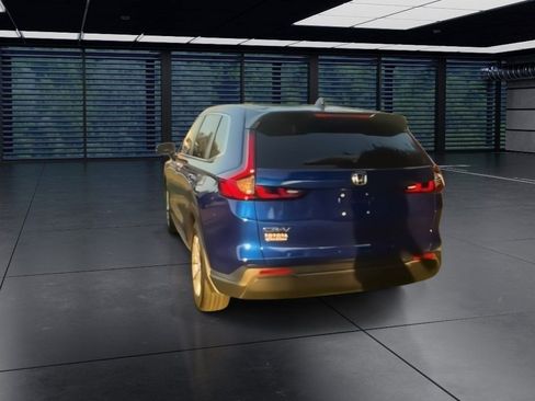 Used 2023 Honda CR-V EX-L image 6