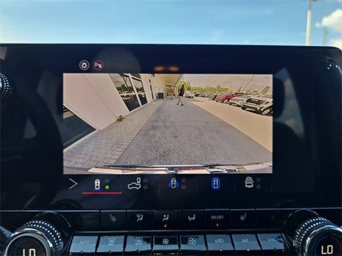 New 2025 GMC Canyon Elevation w/ Convenience Package image 21