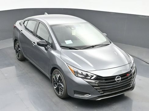 New 2025 Nissan Versa SR w/ Trunk Package image 35