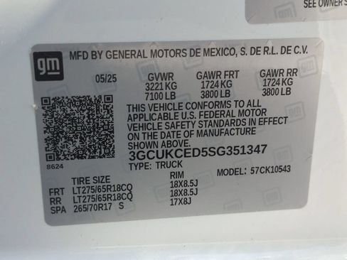 Used 2025 Chevrolet Silverado 1500 Custom Trail Boss AWD/4WD image 29