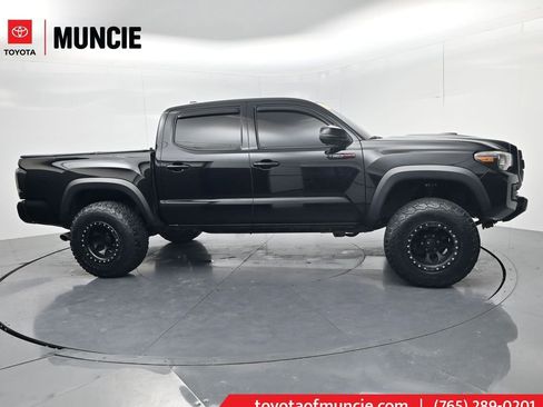 Used 2019 Toyota Tacoma TRD Pro AWD/4WD image 1