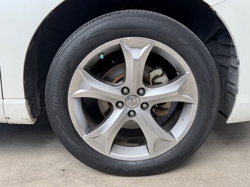 Used 2012 Toyota Venza LE w/ LE Convenience Pkg FWD image 56