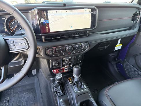 New 2026 Jeep Gladiator Rubicon image 25