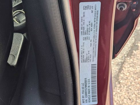 Used 2022 RAM 1500 Big Horn AWD/4WD image 27