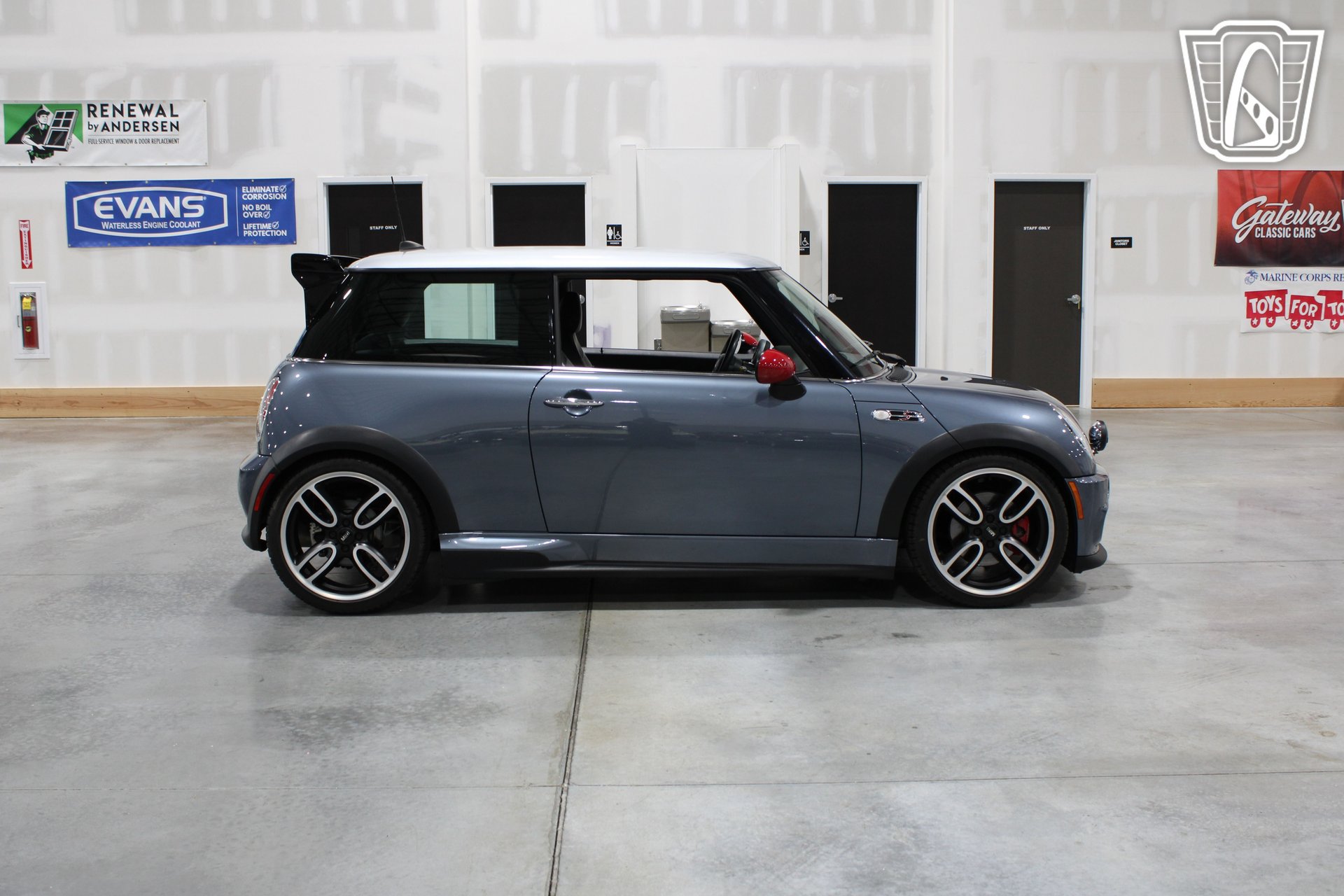 Used 2006 MINI Cooper S FWD image 17