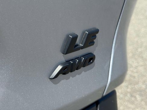 Certified 2023 Toyota RAV4 LE AWD/4WD image 10