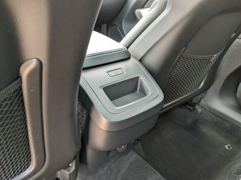 Certified 2023 Volvo XC60 B5 Plus w/ Climate Package image 24