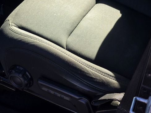 Used 2020 Jeep Wrangler Unlimited Sport S image 18