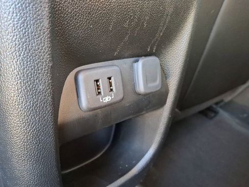 Used 2022 Chevrolet Colorado Z71 image 26