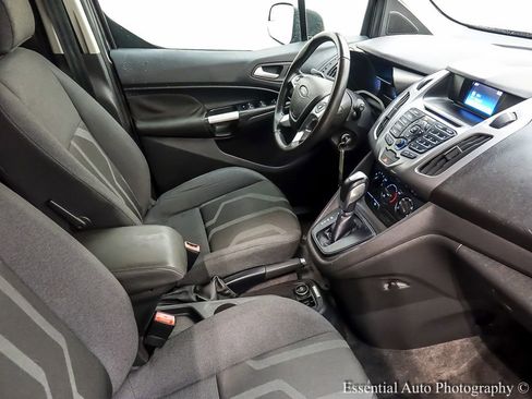 Used 2016 Ford Transit Connect XLT image 23