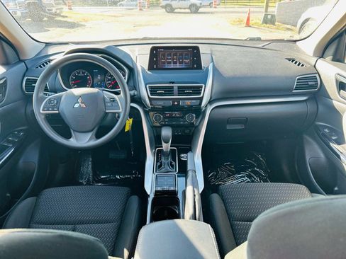 Used 2019 Mitsubishi Eclipse Cross LE image 35