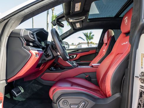 Used 2024 Lamborghini Urus S image 26