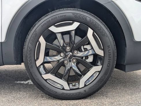Certified 2024 Kia Telluride S w/ S Sunroof Package FWD image 12