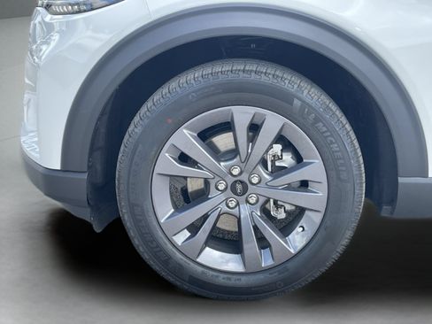 New 2026 Ford Explorer Active w/ Active Comfort Package AWD/4WD image 32