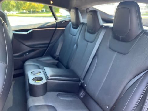 Used 2017 Tesla Model S 90D AWD/4WD image 17