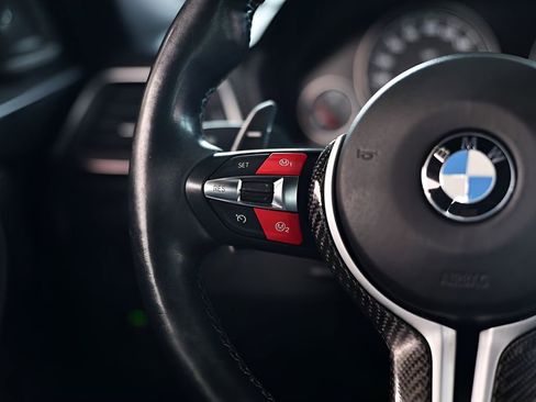 Used 2016 BMW M3 RWD image 41