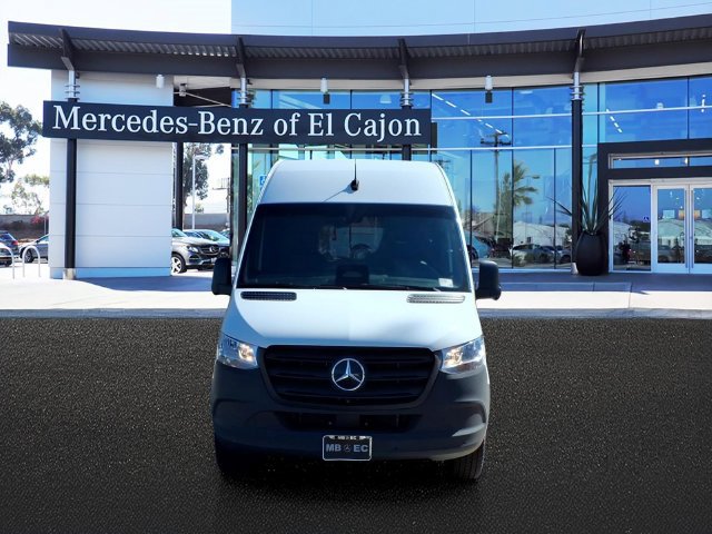 New 2025 Mercedes-Benz eSprinter 170 Cargo image 2