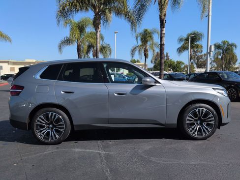 Used 2025 BMW X3 xDrive30i w/ M Sport Package AWD/4WD image 11