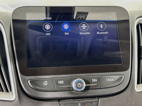 Used 2022 Chevrolet Malibu LT FWD image 30