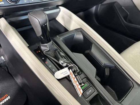 Used 2025 Honda Accord SE image 19