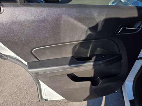 Used 2012 GMC Terrain SLE FWD image 8