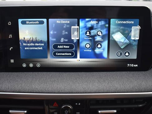 New 2026 Nissan Kicks SV w/ Interior Electronics Package FWD image 32