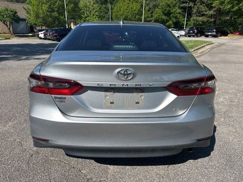 Used 2023 Toyota Camry LE w/ Convenience Package FWD image 6