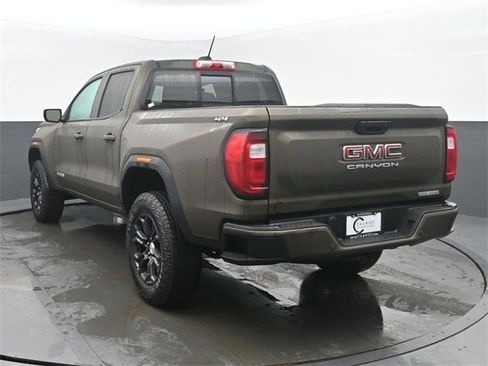 Certified 2023 GMC Canyon Elevation w/ Convenience Package image 4