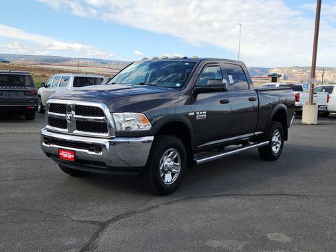 Used 2017 RAM 2500 Tradesman w/ Chrome Appearance Group AWD/4WD image 2