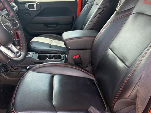 Used 2023 Jeep Wrangler Rubicon w/ LED Lighting Group image 12