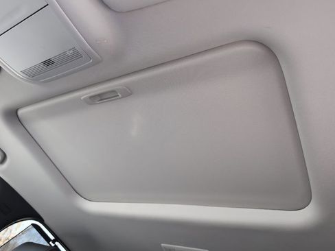 Used 2024 MAZDA CX-90 3.3 Turbo w/ Preferred Package image 16