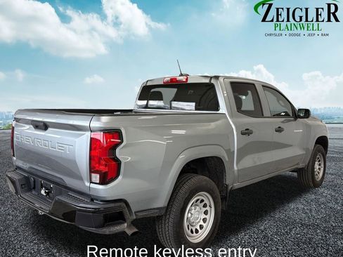 Used 2023 Chevrolet Colorado W/T RWD image 7