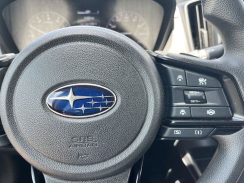 Used 2024 Subaru Crosstrek 2.0i Premium w/ Crosstrek Mirror Package AWD/4WD image 25