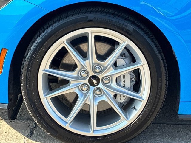 Used 2025 Ford Mustang GT Premium RWD image 30