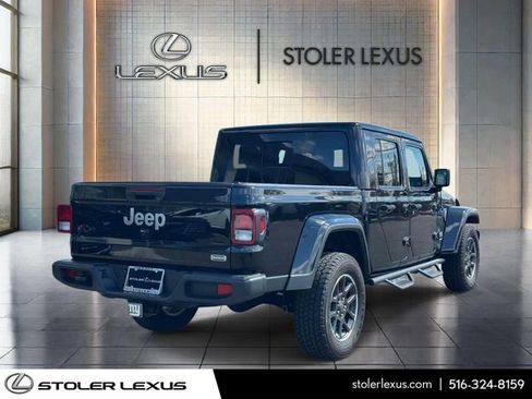 Used 2021 Jeep Gladiator Overland w/ Popular Equipment Package AWD/4WD image 8