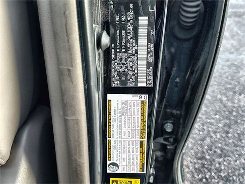 Used 2019 Lexus GX 460 Premium image 28