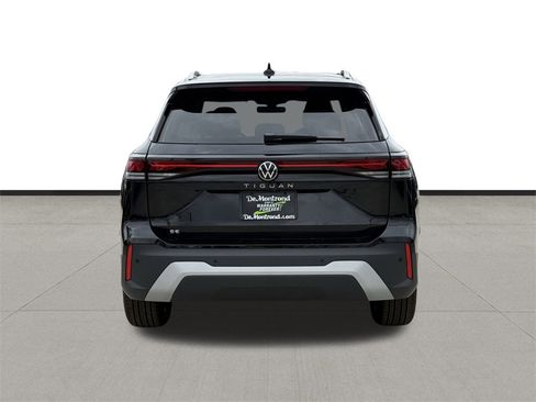New 2026 Volkswagen Tiguan SE image 6