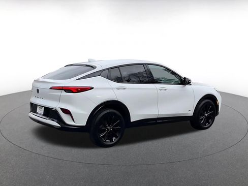 Used 2025 Buick Envista Sport Touring image 15