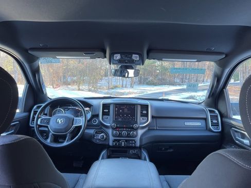 Used 2022 RAM 1500 Big Horn image 10