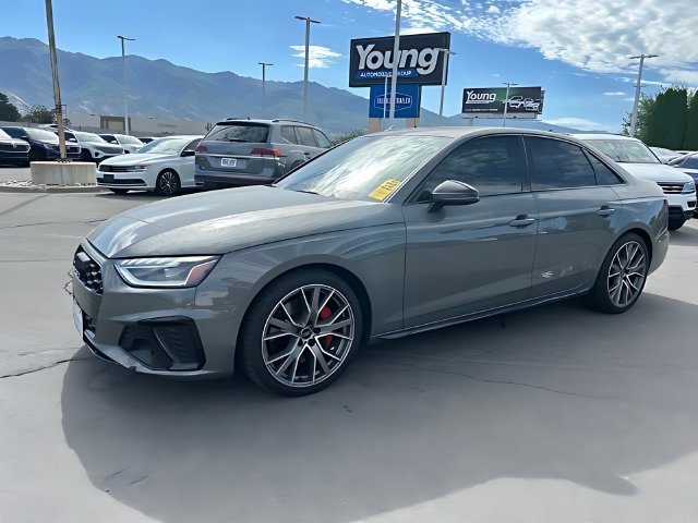Used 2023 Audi S4 Premium Plus w/ Premium Plus Package AWD/4WD image 7