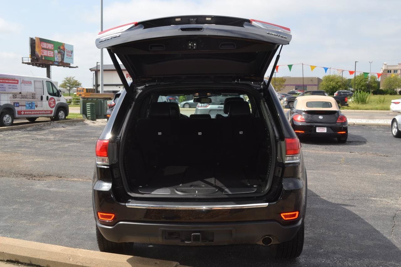 Used 2015 Jeep Grand Cherokee Limited AWD/4WD image 7