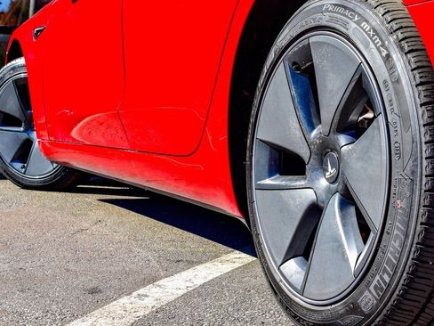 Used 2021 Tesla Model 3 Long Range image 11