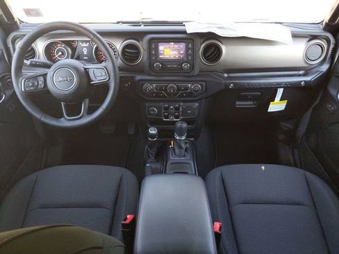 Used 2020 Jeep Wrangler Unlimited Sport S AWD/4WD image 15