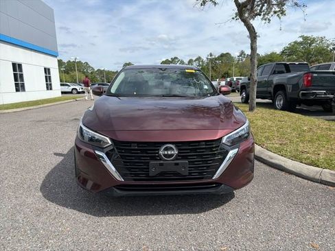 Used 2025 Nissan Sentra SV FWD image 2