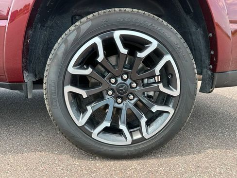 Used 2025 RAM 1500 Limited AWD/4WD image 41