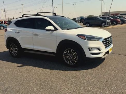 Used 2021 Hyundai Tucson Ultimate FWD image 2