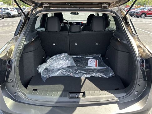 New 2026 Nissan Kicks SV w/ Cold Weather Package AWD/4WD image 28